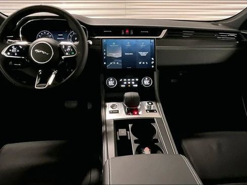 New 2026 Jaguar F-PACE R-Dynamic S AWD/4WD image 6