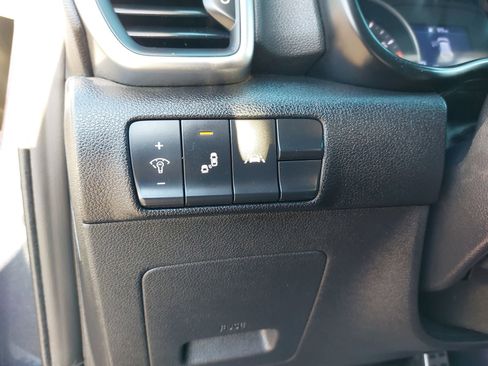 Used 2022 Kia Sportage Nightfall Edition image 25