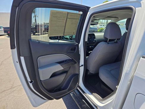 Used 2020 Chevrolet Colorado W/T w/ Custom Special Edition AWD/4WD image 15