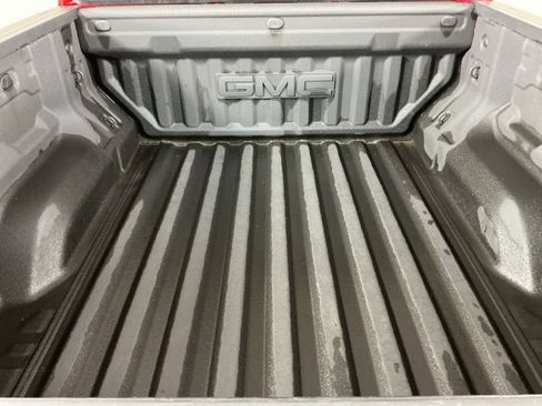 Used 2025 GMC Canyon AT4 w/ AT4X Package AWD/4WD image 9