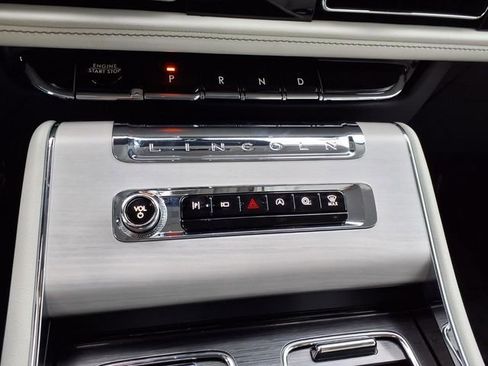 Used 2025 Lincoln Aviator Reserve w/ Equipment Group 201A AWD/4WD image 25