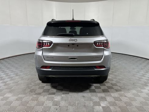 Used 2023 Jeep Compass Limited AWD/4WD image 7