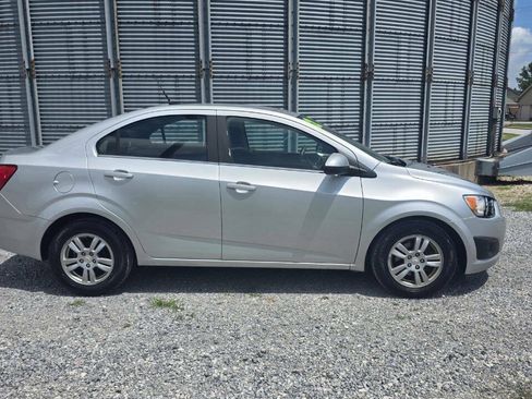 Used 2012 Chevrolet Sonic LT FWD image 1