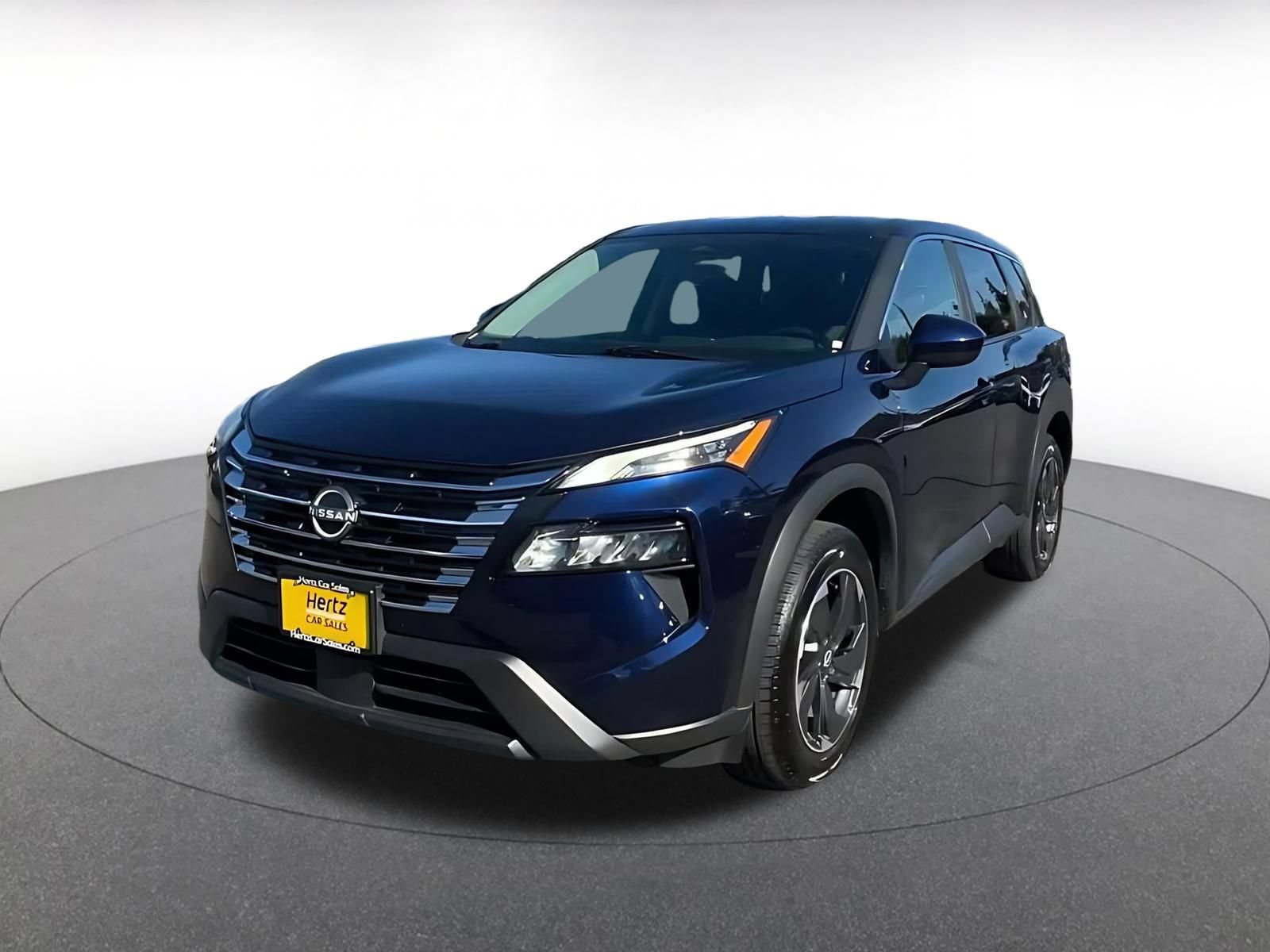 Used 2025 Nissan Rogue SV AWD/4WD image 6