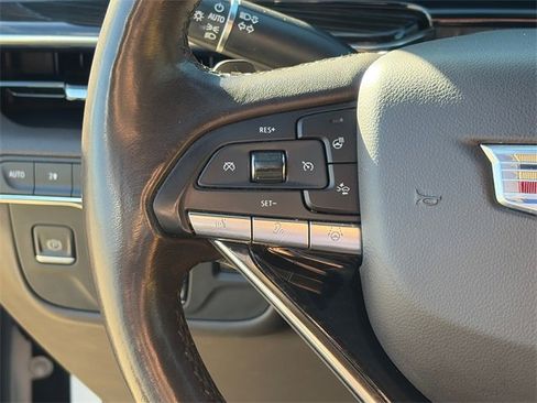 Used 2022 Cadillac Escalade Sport w/ Touring Package image 22