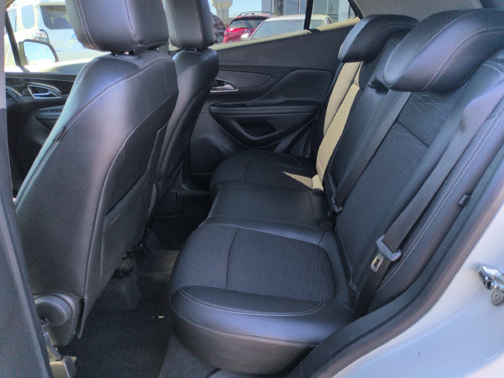 Used 2015 Buick Encore Convenience FWD image 26