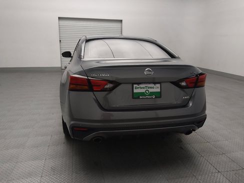 Used 2020 Nissan Altima 2.5 SR AWD/4WD image 6