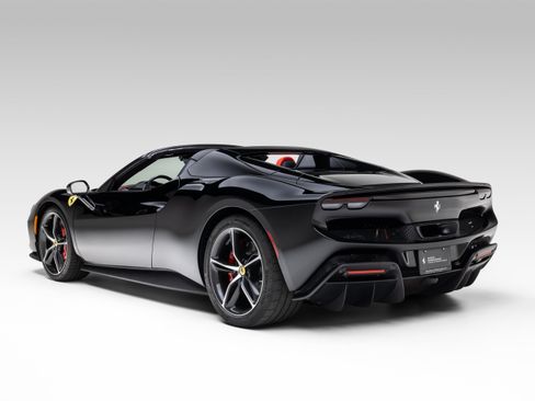 Used 2026 Ferrari 296 GTS RWD image 5