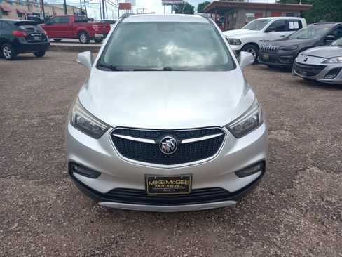 Used 2017 Buick Encore Preferred image 2