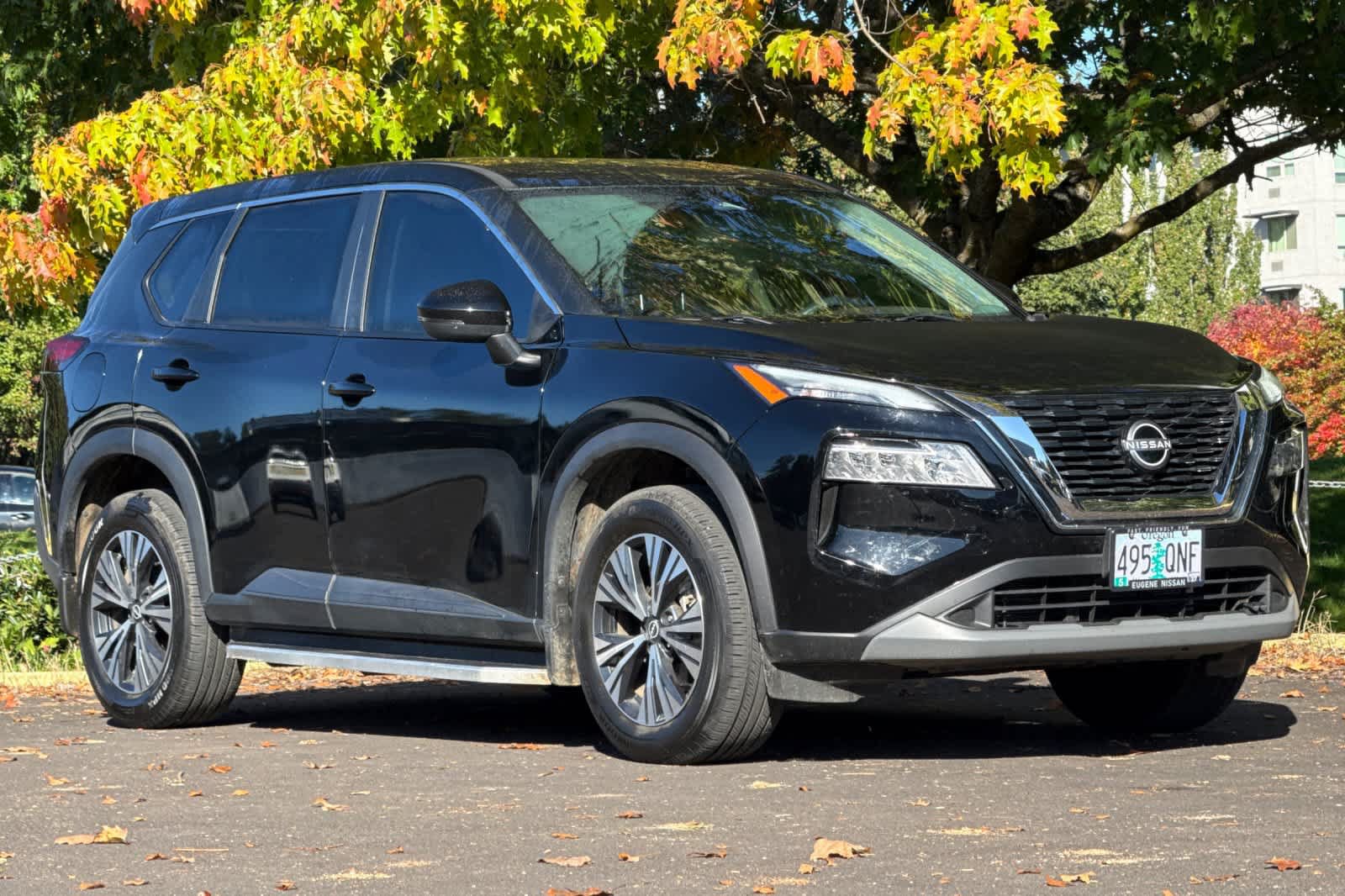 Used 2022 Nissan Rogue SV AWD/4WD image 9