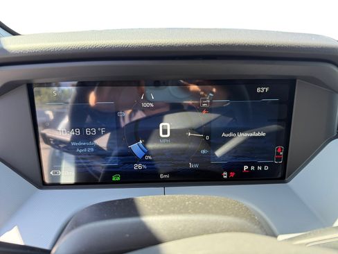 New 2027 Chevrolet Bolt LT FWD image 11