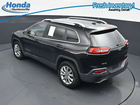 Used 2015 Jeep Cherokee Limited AWD/4WD image 22