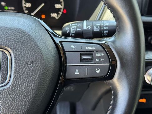 Used 2025 Honda CR-V EX-L image 12