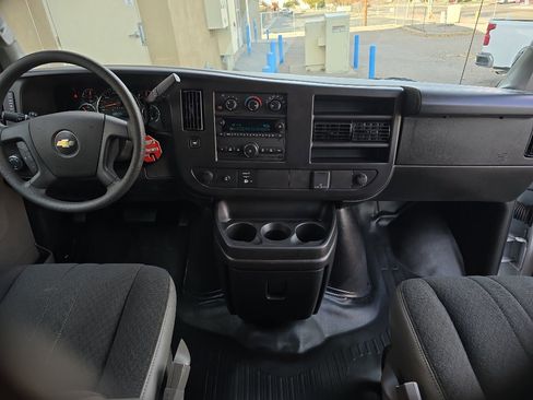 Used 2024 Chevrolet Express 2500 w/ Driver Convenience Package image 21