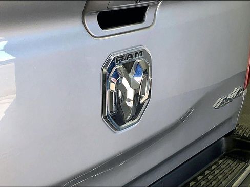 Used 2023 RAM 1500 Laramie AWD/4WD image 29