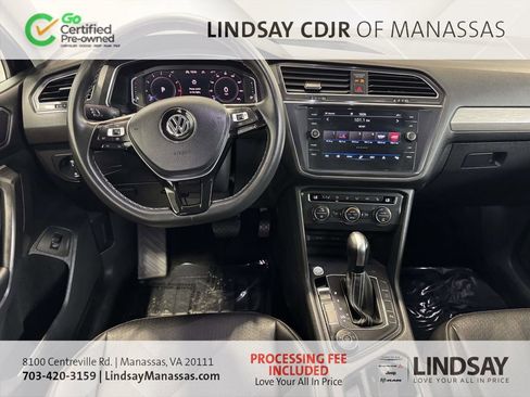 Used 2021 Volkswagen Tiguan SEL AWD/4WD image 21