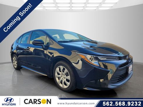 Used 2024 Toyota Corolla LE FWD image 1