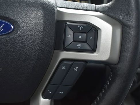 Used 2020 Ford F150 Lariat w/ Equipment Group 502A Luxury image 23