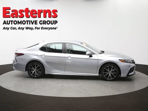 Used 2024 Toyota Camry SE FWD image 45