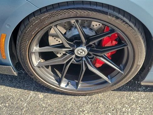 Used 2024 BMW M2 w/ Lighting Package RWD image 9