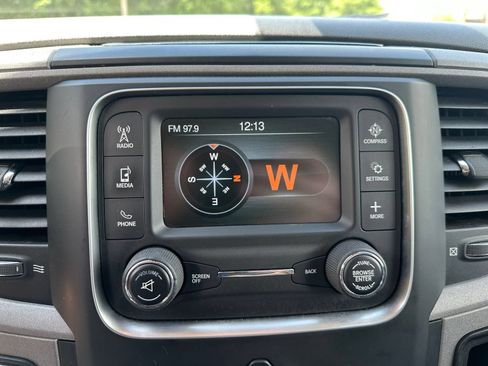 Used 2016 RAM 1500 Express AWD/4WD image 23