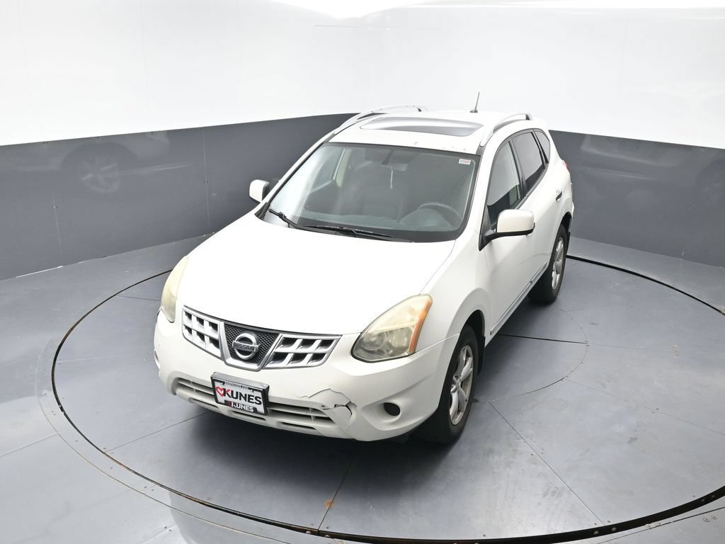 Used 2011 Nissan Rogue SV w/ Premium Pkg FWD image 16