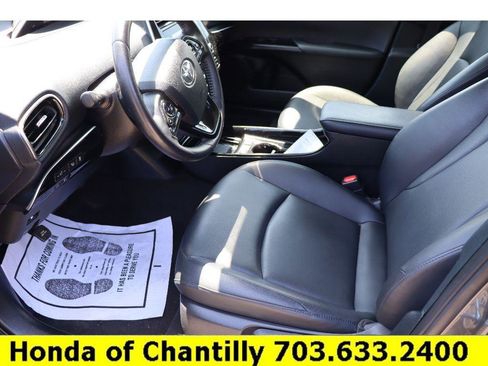 Used 2021 Toyota Prius XLE w/ Advanced Technology Package image 24