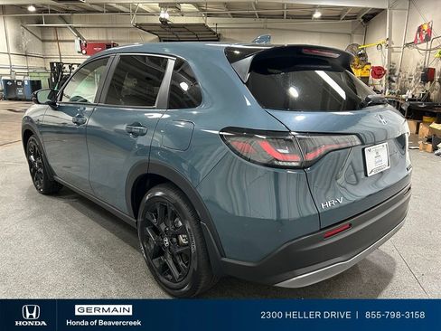 Certified 2025 Honda HR-V Sport image 6