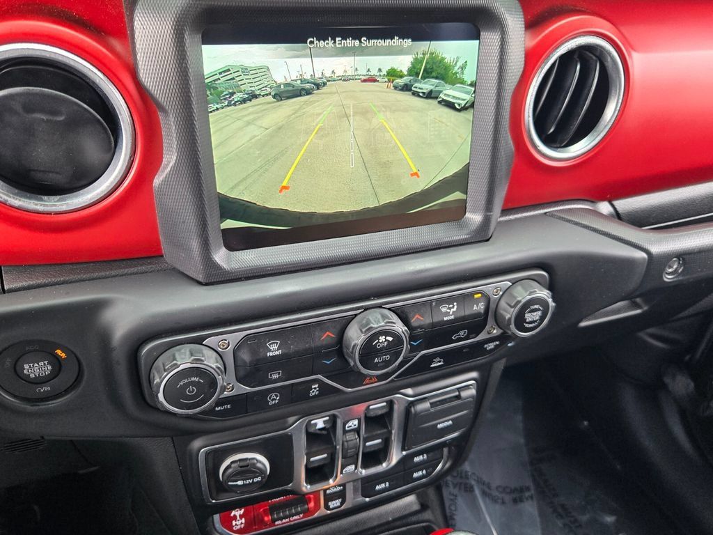 Used 2023 Jeep Wrangler Unlimited Rubicon w/ Steel Bumper Group AWD/4WD image 23