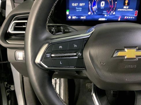 Used 2024 Chevrolet Traverse LT AWD/4WD image 20