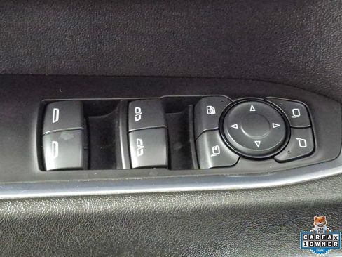 Used 2024 GMC Sierra 1500 SLT RWD image 16