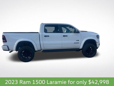 Used 2023 RAM 1500 Laramie AWD/4WD image 7