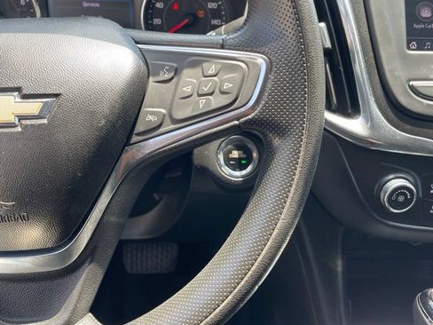 Used 2020 Chevrolet Equinox LT AWD/4WD image 13
