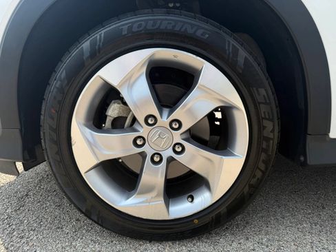 Used 2021 Honda HR-V LX image 27
