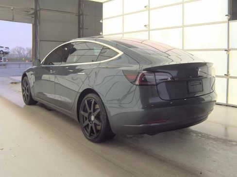 Used 2018 Tesla Model 3 Long Range image 6
