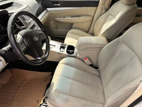 Used 2012 Subaru Outback 2.5i Premium AWD/4WD image 5