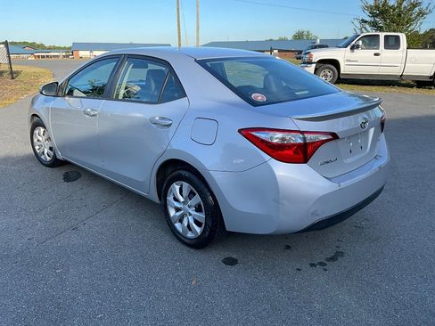 Used 2015 Toyota Corolla S FWD image 6
