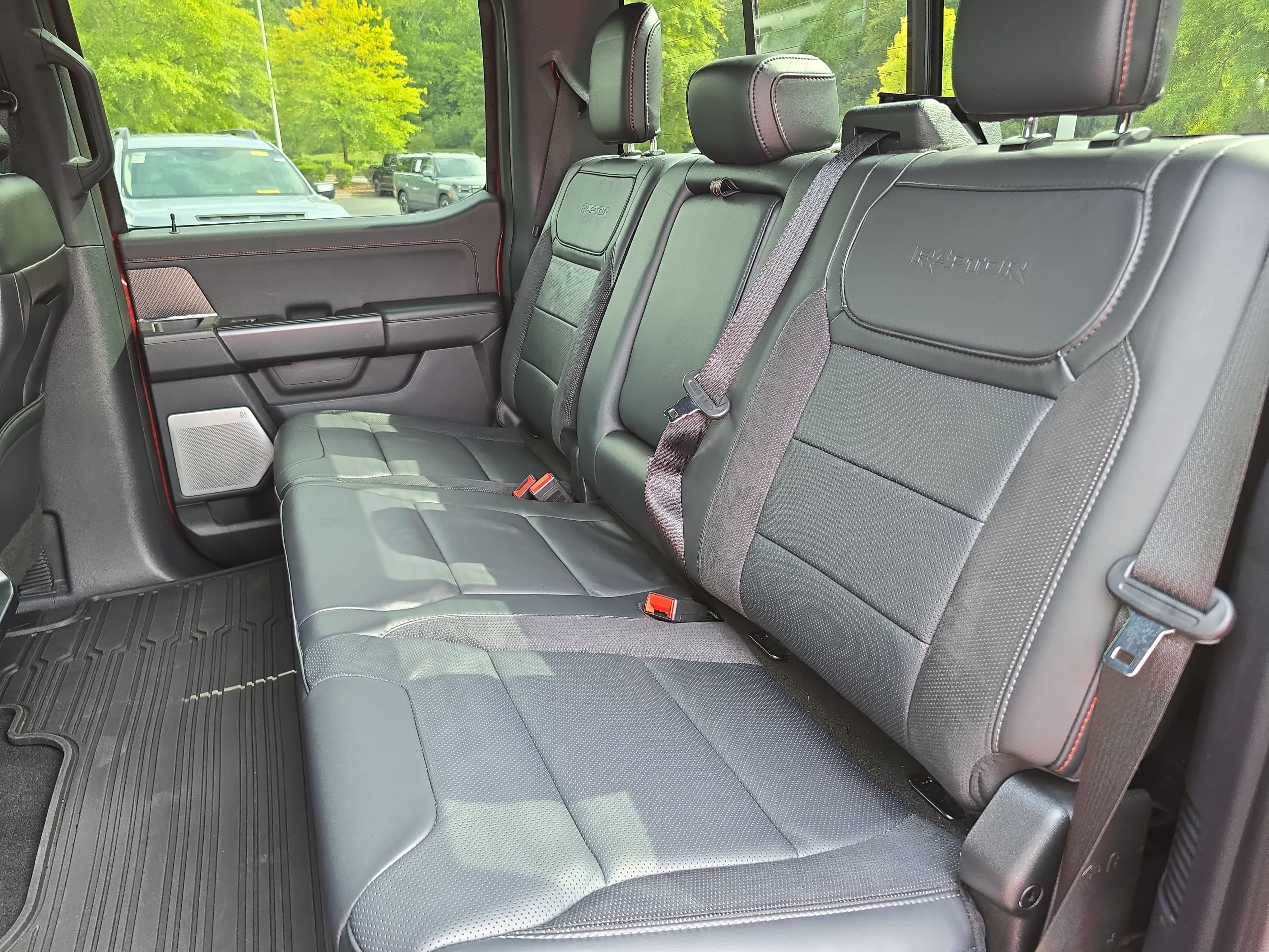 Used 2024 Ford F150 Raptor AWD/4WD image 15