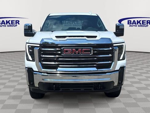 Used 2026 GMC Sierra 2500 SLT AWD/4WD image 2