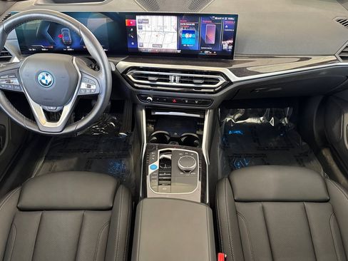 Used 2023 BMW i4 eDrive35 w/ Premium Package RWD image 16