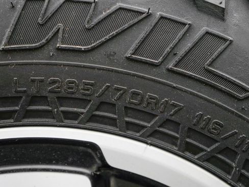 Used 2024 Jeep Gladiator Rubicon w/ Convenience Group image 43