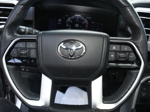 Used 2024 Toyota Tundra Platinum AWD/4WD image 14