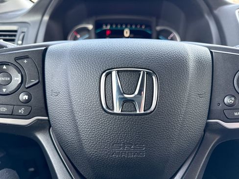 Used 2022 Honda Pilot Black Edition image 31