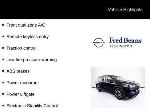 Used 2023 Toyota Highlander XLE AWD/4WD image 6