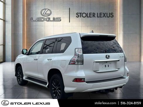 Used 2023 Lexus GX 460 Premium w/ Premium Package AWD/4WD image 6