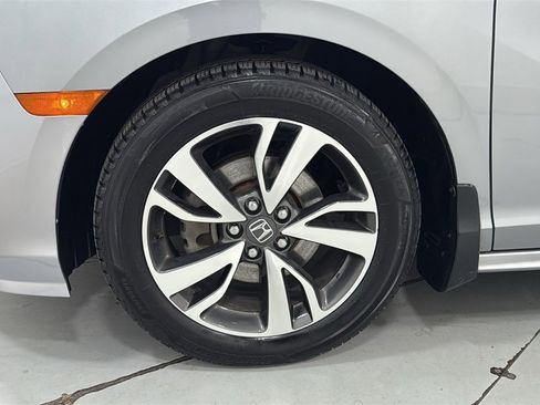 Used 2022 Honda Odyssey Touring image 25