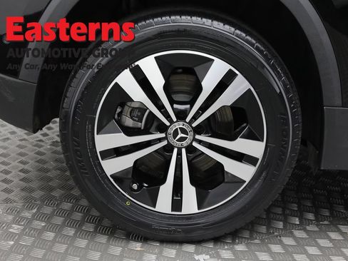 Used 2025 Mercedes-Benz GLA 250 image 29