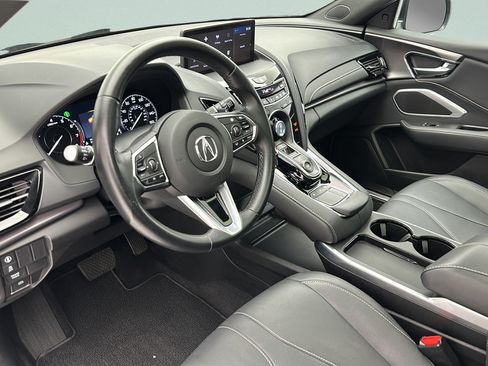 Used 2025 Acura RDX SH-AWD image 13