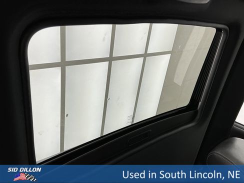 Used 2010 Dodge Challenger R/T image 23