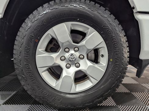 Used 2021 RAM 1500 Big Horn image 6